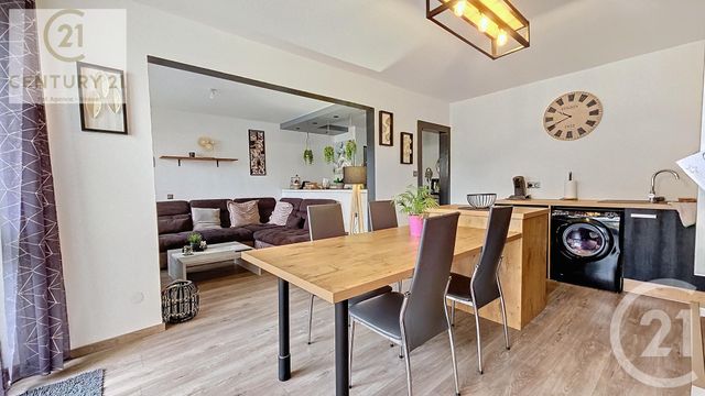 Appartement T4 à vendre - 4 pièces - 82.06 m2 - VESOUL - 70 - FRANCHE-COMTE - Century 21 Est Agence